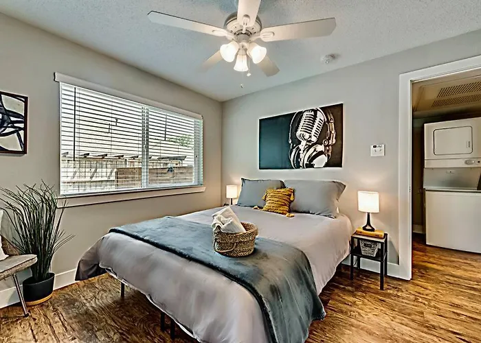 The Rhythm Room Near Downtown Dallas!