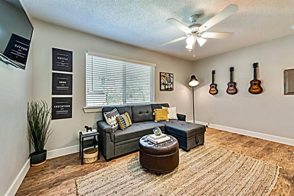 The Rhythm Near Downtown Dallas! Dallas